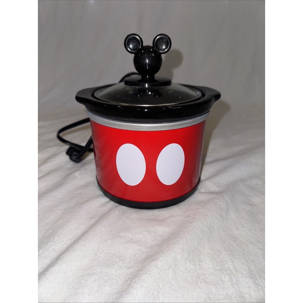 NEW - DISNEY - MICKEY MOUSE .65 Quart - 20 OZ. MINI Slow Cooker STONEWARE INSERT